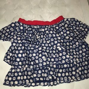 I’m selling a skirt👍🏽